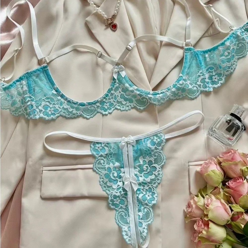 💛Beautiful Floral Lace Open Bust Bra & Sexy Matching Open Thong Set - Picture 3 of 10